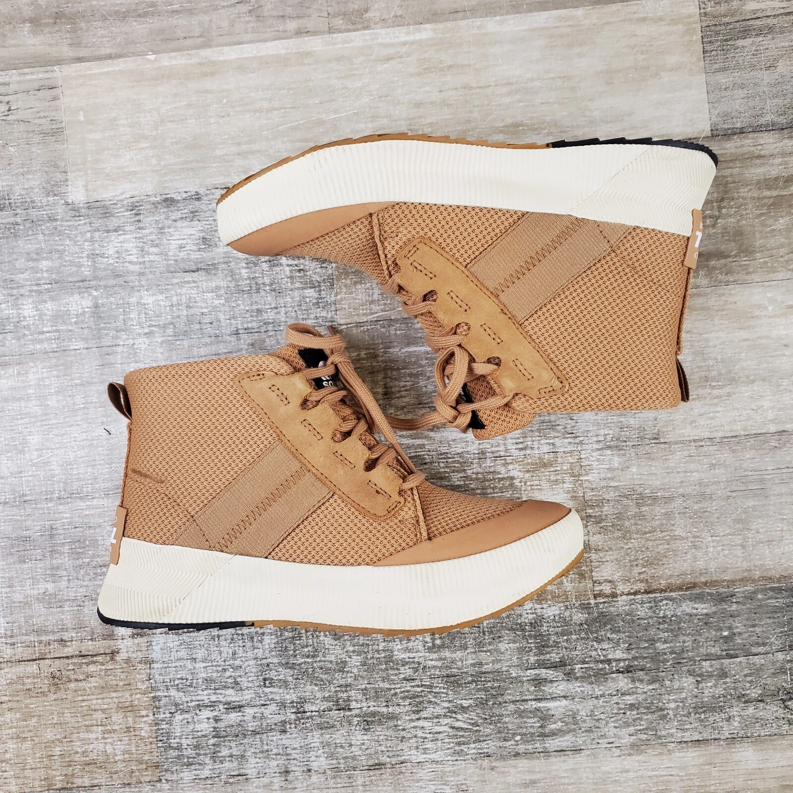 sorel out n about iii classic waterproof mid sneaker boot boots