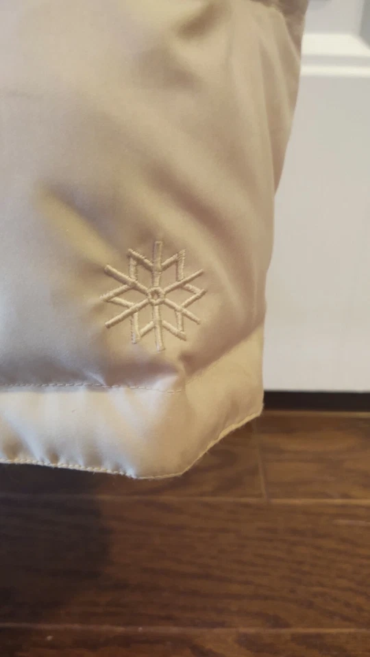 Authentic Element Down Protector Jacket With Fur Collar - Image 4 of 4