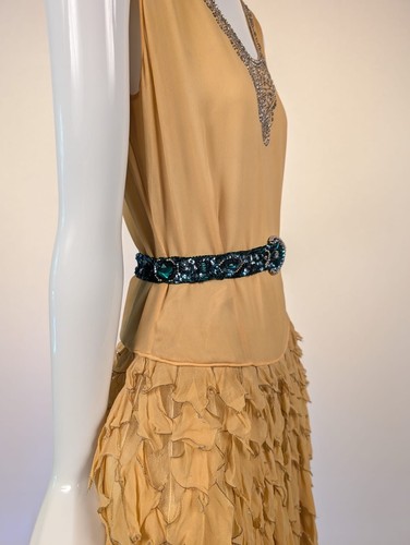 FLAPPER 1920’S SHIMMERING GREEN SEQUIN + PEARL BEAD BELT FOR DRESS - Picture 3 of 7