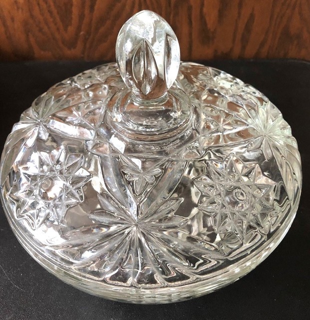 VINTAGE CRYSTAL PRESSED GLASS CANDY DISH 6” Wide 3.5” Tall WITH LID eBay