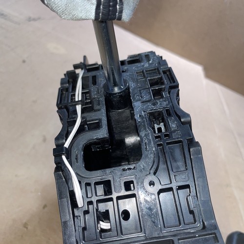 2021 Subaru Legacy OutBack Automatic Gear Shift Selector Assembly CVT No Cable - Picture 18 of 22