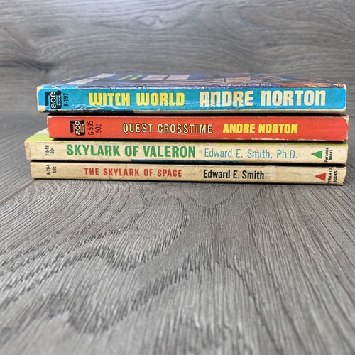 Andre Norton Edward E. Smith Sci-Fi Paperbacks Fantasy 1960’s - Lot 4 - Picture 3 of 7