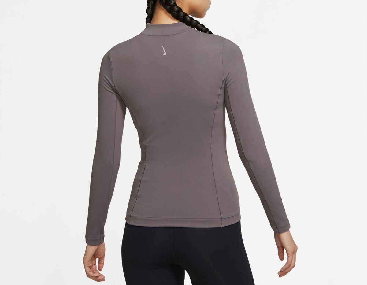 Nike XS S M L XL $130 Women's Yoga Luxe Dri-FIT Full-Zip Nike XS S M L XL $130 Women's Yoga Luxe Dri-FIT Full-Zip