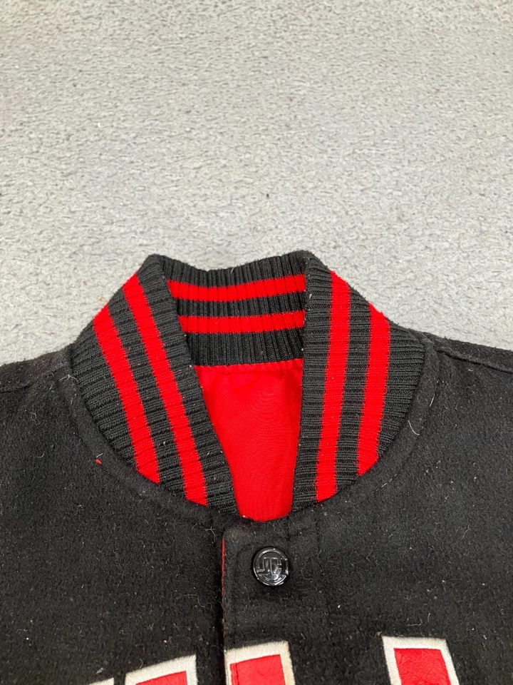 Chaqueta Bomber De Colección Chicago Bulls Niños Mediana Roja Universitaria Reversible Diseño JH Foto 4 de 4