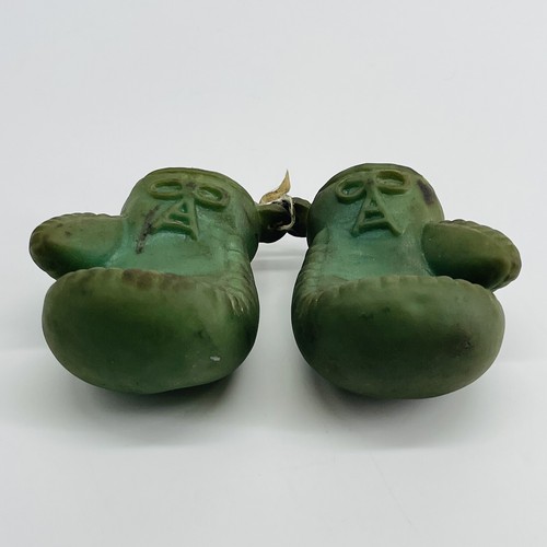 GUANTONI DA BOXE VINTAGE METÀ SECOLO GOMMA VERDE MINI NOVITÀ BAMBINO CIGOLIO GIOCATTOLO - Foto 7 di 10