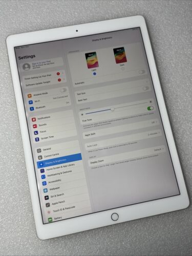 Apple iPad Pro 2nd Gen. 256GB, Wi-Fi, 12.9 in - GOLD - VERY GOOD - ref 474 - Picture 4 of 10