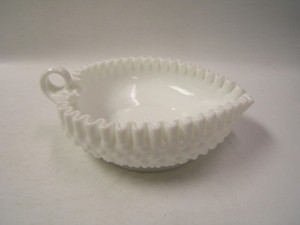 Glass Pottery & Glass Fenton Milk Glass Hobnail White 3 Footed Ruffled Edge Bowl 8" Diameter Vgc