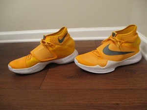 yellow hyperrev