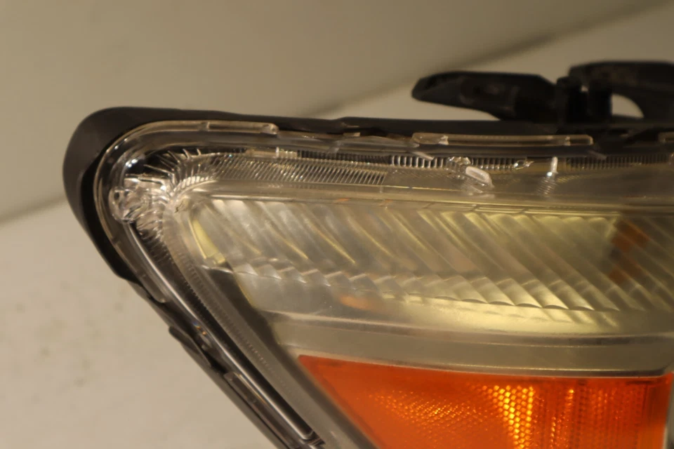 Faro delantero pasajero deportivo HID XENON 11-19 Mitsubishi Outlander 27876 Foto 4 de 4