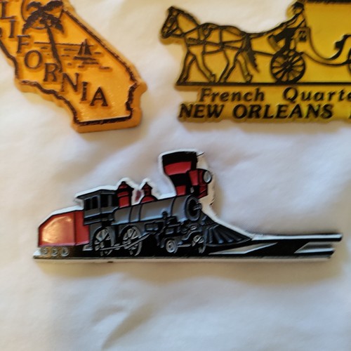 Vtg. lot of 3 Sacramento, CA Shaped Yellow Rubber Magnet + New Orleans + Train - Picture 4 of 5