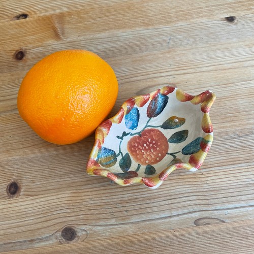 5" Leaf Shape Ceramic Italy Yellow & Orange w Leaves Small Terra Cotta Bowl - Imagen 5 de 5