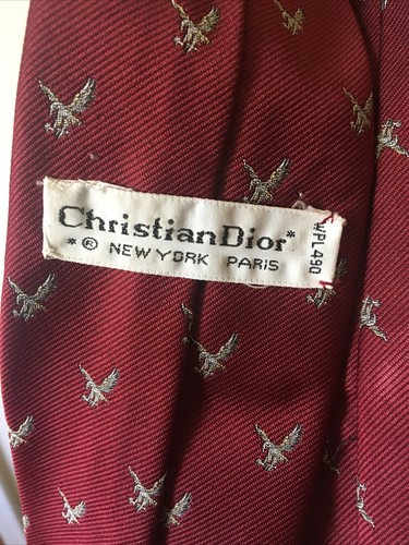 Christian Dior Eagle/ Bird Of Prey Burgundy Silk Blend Tie - Picture 3 of 6