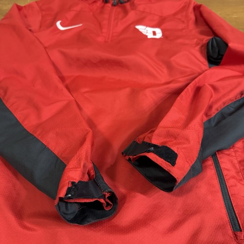 Dayton Flyers Jacket Mens Small Red 1/4 Zip Long Sleeve Hoodie Windbreaker Nike - Picture 3 of 8