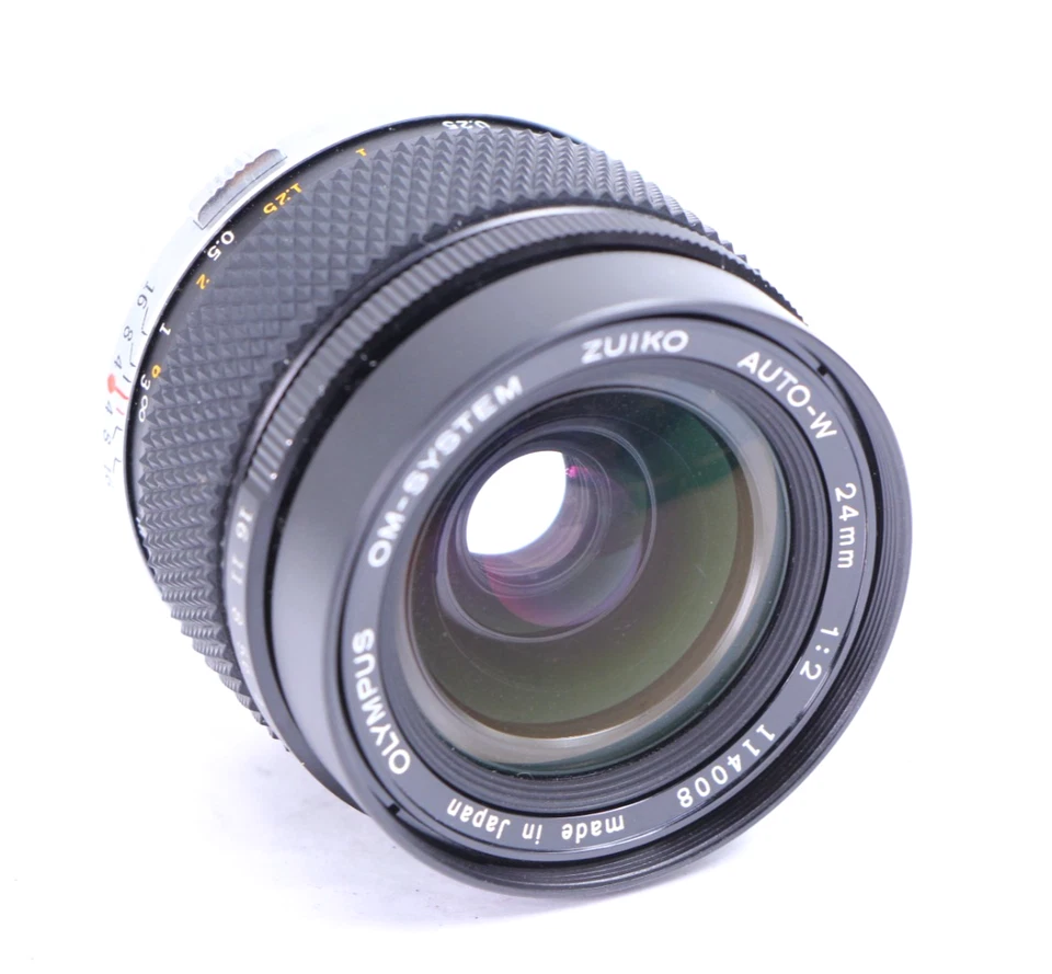 Olympus Zuiko 24mm f2 MC Auto-W OM Japan 24/2 Late Lens free US ship Fast Mint- - Image 3 of 4
