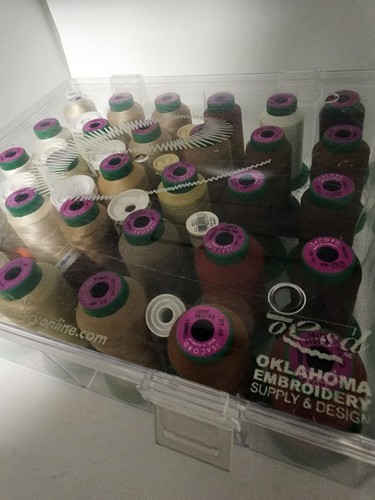 LOT Of 76 MACHINE EMBROIDERY THREAD SPOOLS VARIOUS BRANDS NEW & USED. - Picture 2 of 8