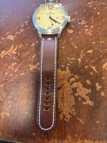 steel blaze watch - Picture 4 of 12
