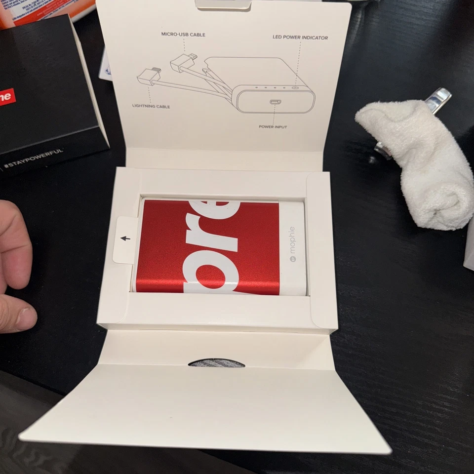 Cargador de banco de energía Supreme Mophie Encore Plus 10K usado 100 % auténtico sin probar Foto 4 de 4