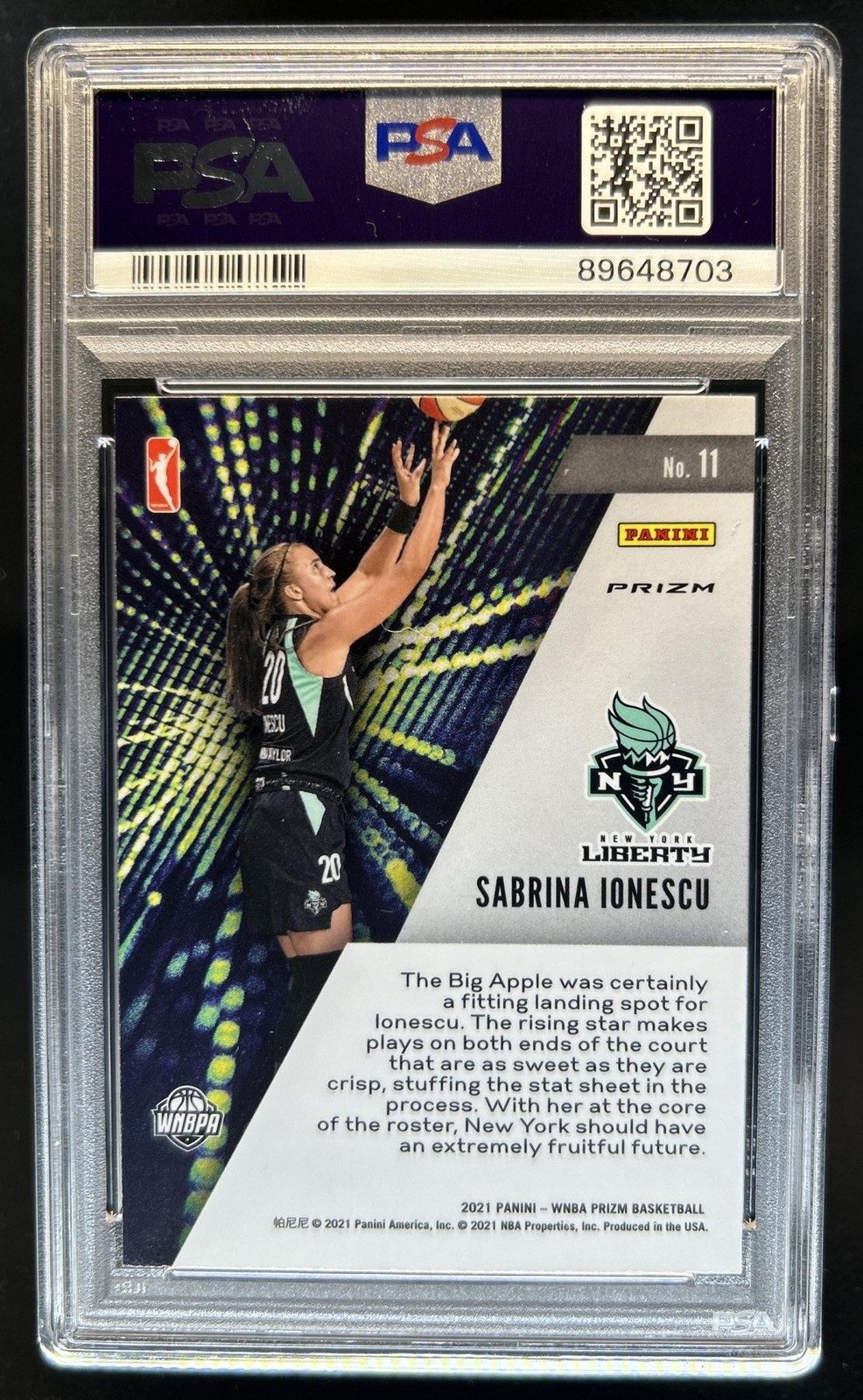 2021-22 Panini Prizm WNBA Sabrina Ionescu Get Hyped Prizm Green #11 PSA 10 view 2