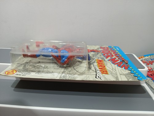 Toy Biz Marvel Superheros THE AMAZING SPIDERMAN Action Figures X 4 ALL MINT ON C - Picture 12 of 24
