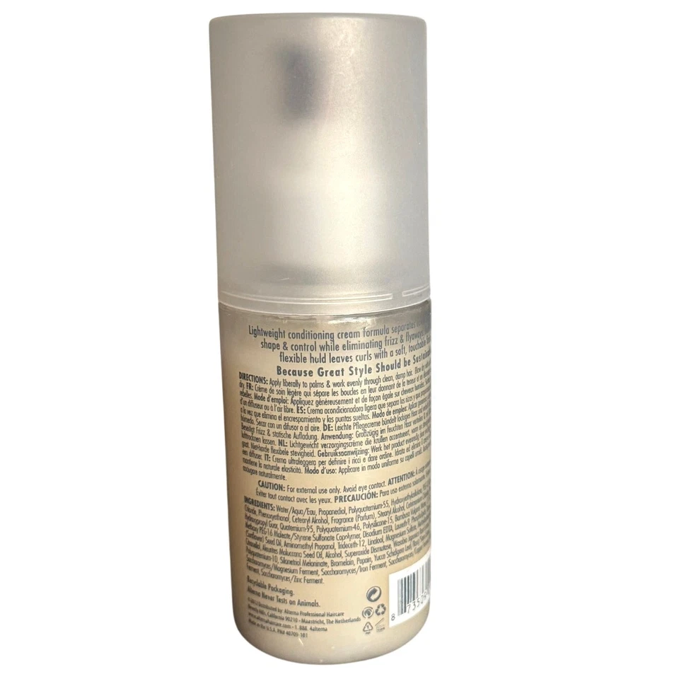 Crema moldeadora y definidora de rizos súper natural estilo bambú Alterna 4,2 fl oz Foto 2 de 2