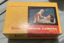 VTG KODAK Brownie 8 MM Model 2 No. 77 Movie Camera Original Box  LEATHER CASE