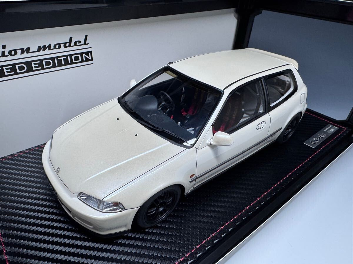 1/18 Honda Civic Eg6 Pearl White 3041 B16A Engine 3341 1/18 Honda Civic Eg6 Pearl White 3041 B16A Engine 3341