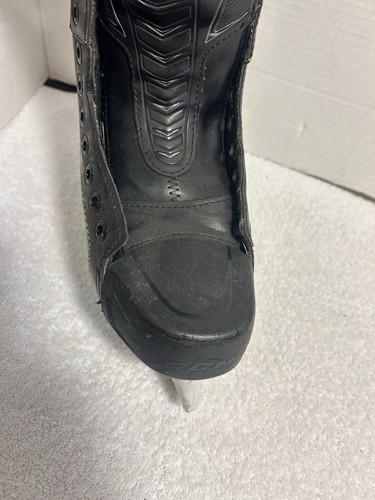 CCM Tacks 9050 Size 6D Intermediate Hockey Skates Shoe Size 7.5 - Picture 8 of 18