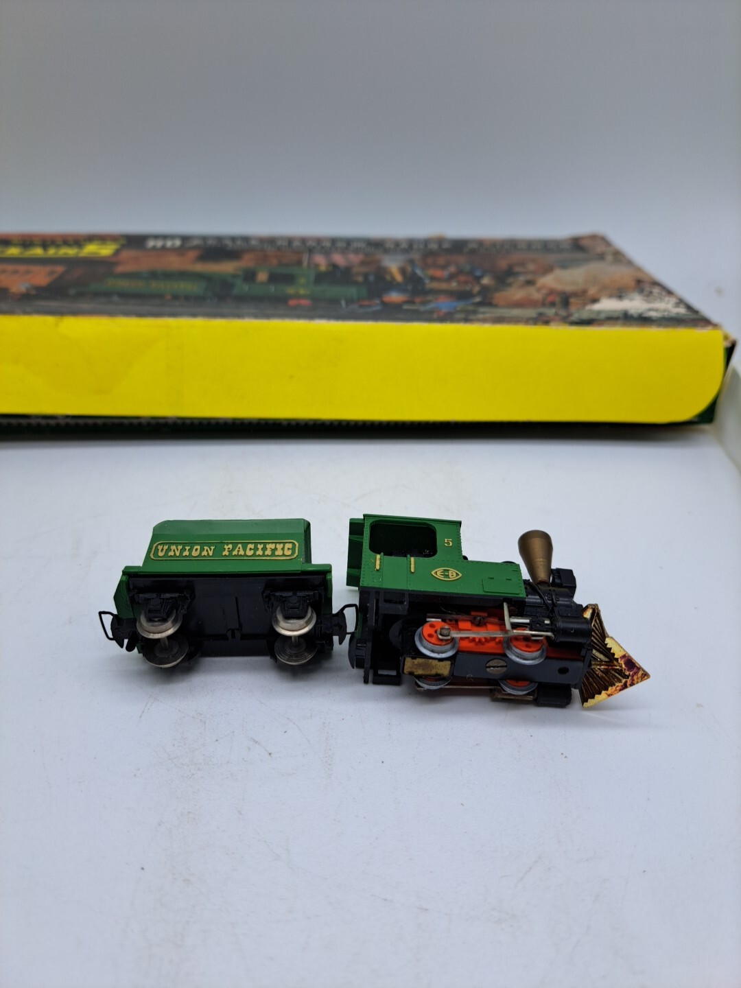 Picture 10 of 24