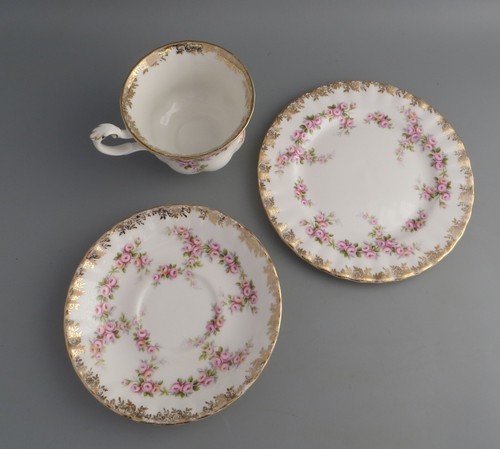 Royal Albert Dimity Rose Trio - Tea cup, saucer, side plate - 5 Avail - Picture 5 of 9
