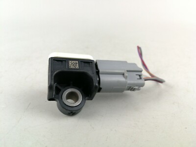 Volvo XC60 Safety Restraint Crash Impact Sensor Unit 31334336