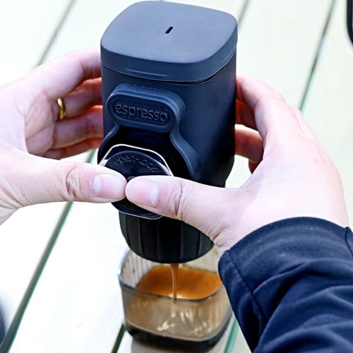 Portable Espresso Maker Mini Manual Espresso Machine 2in1 Travel Coffee Machine - Picture 6 of 11