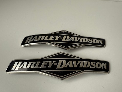 OEM Harley-Davidson Tank Emblems Medallions 62299-06 – Black & Chrome Badge - Bild 2 von 5
