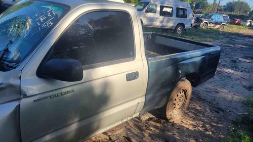 Door Mirror TOYOTA TACOMA Left 00 - Picture 2 of 11