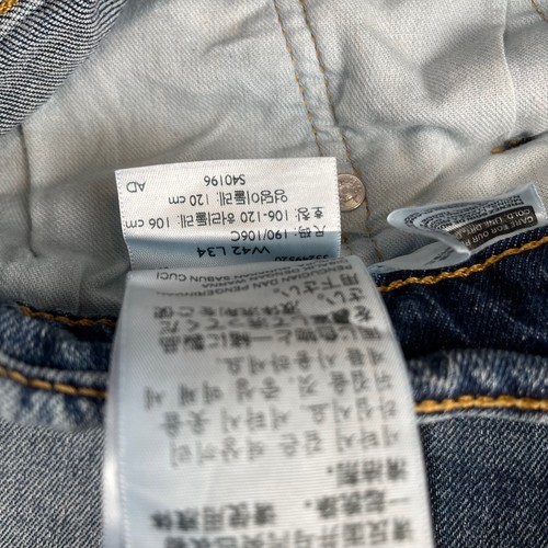 Pantalones de mezclilla Levis para hombre 42x33 azul 541 bigotes descoloridos corte atlético occidental cónico - Imagen 7 de 18