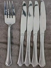 International Silver Stainless CAPRI FROST 4 Dinner Knives & 1 Meat Serving Fork