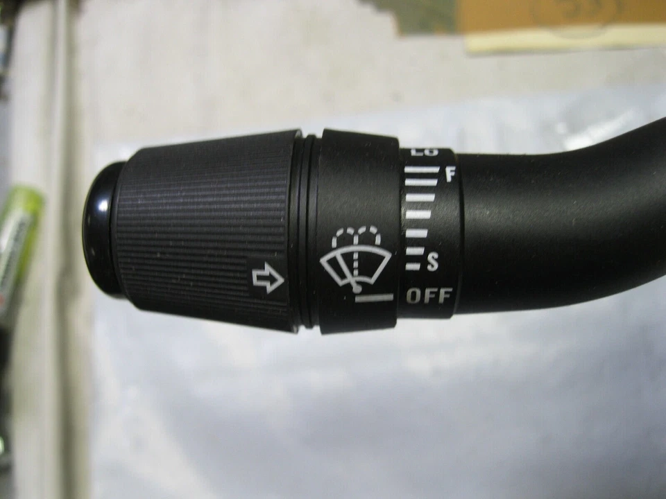 Airtex 1S1083 Turn Signal Wiper Washer Switch Foto 3 de 4