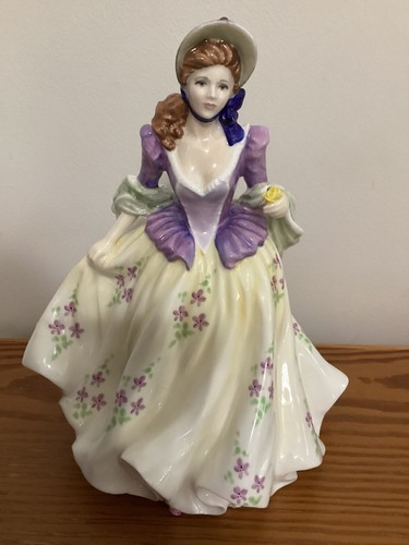 Royal Doulton ‚SWEET LILAC‘ Figur HN-3972 Bone China England 1999 Sammler