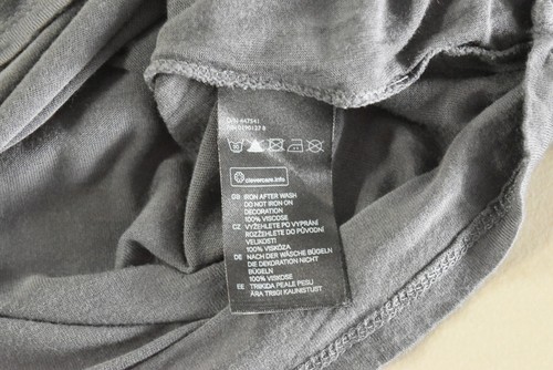 Top de mujer H&M talla S gris liso manga 3/4 viscosa informal - Imagen 5 de 5