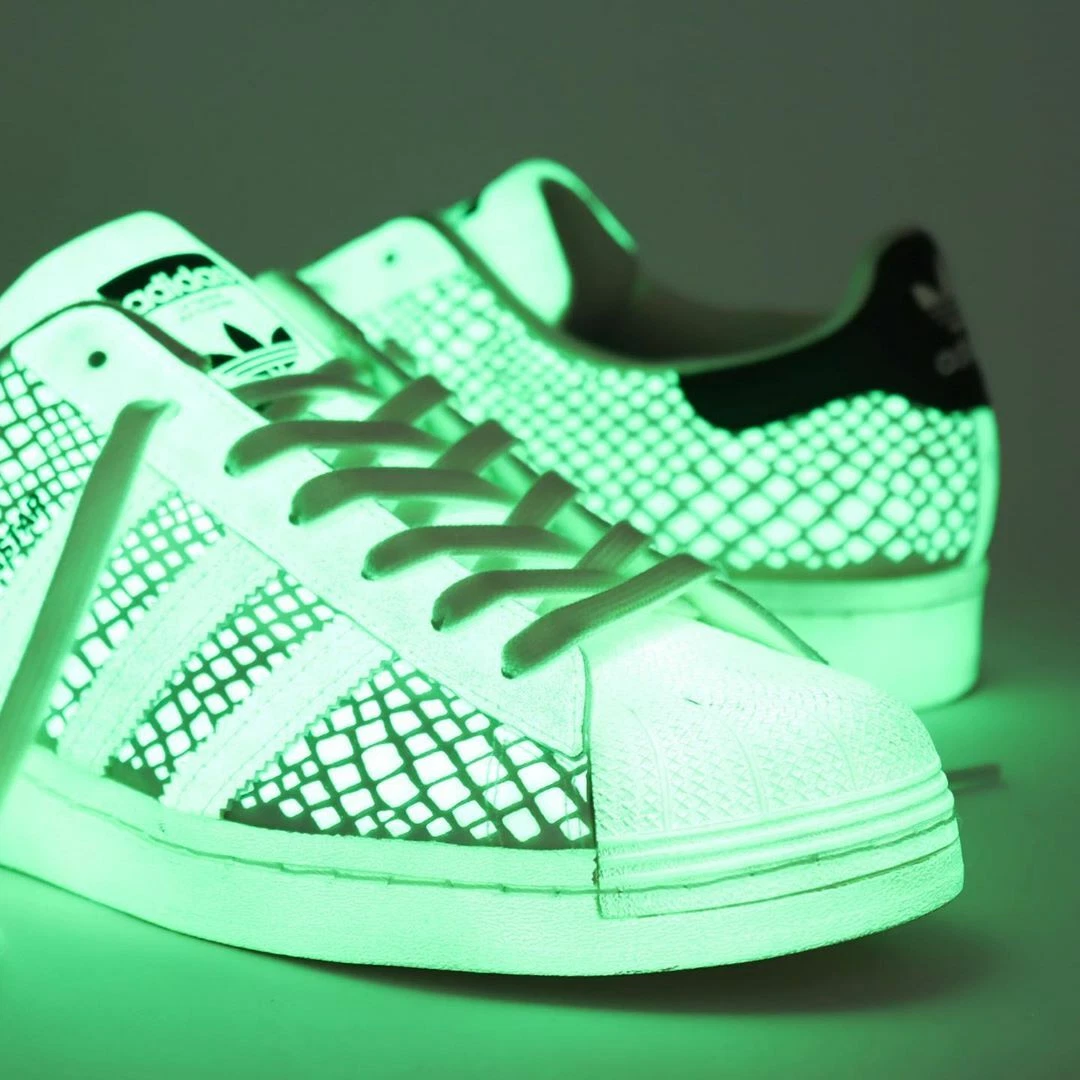 Adidas superstar clearance glow