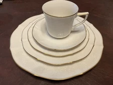 NORITAKE Ivory China CHANDON 7306 Five 5 piece dinner settings