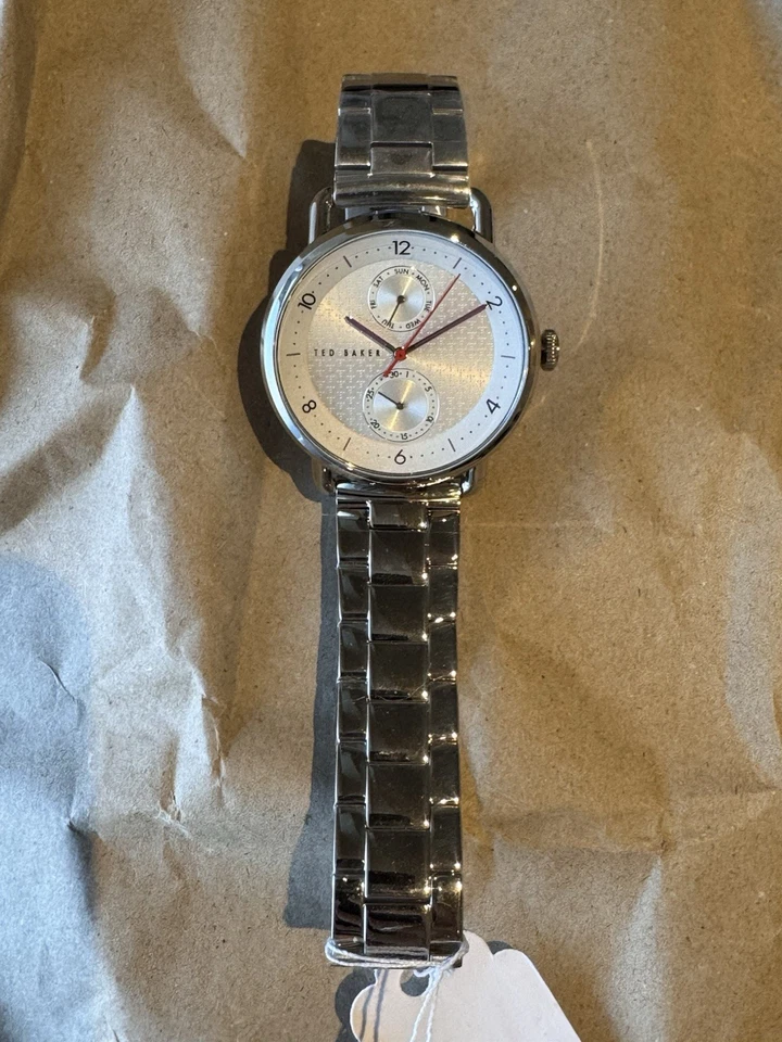 Reloj Ted Baker para hombre con esfera astillada y pulsera plateada BKPBXF008 Foto 3 de 4