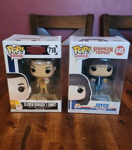 Stranger Things Eleven 718 And Joyce 845 Funko Pop With Pop Protector