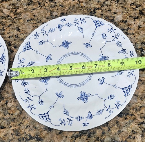Set 2 -Vintage Churchill Finlandia Collection Queens Swirl 10" Rim Dinner Plates - Picture 3 of 5