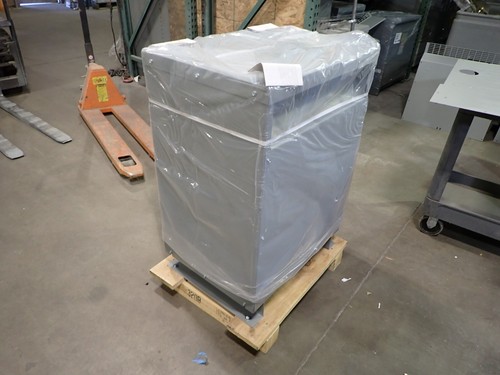 New Federal Pacific Transformer 45 KVA  T48LH2D-45 480 to 240/120 3 Phase Delta  - Picture 4 of 4