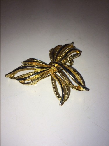 DE COLECCIÓN Disfraz Joyería Broche Cinta Diseño Colección Patrimonial C8 EXCELENTE - Imagen 6 de 11