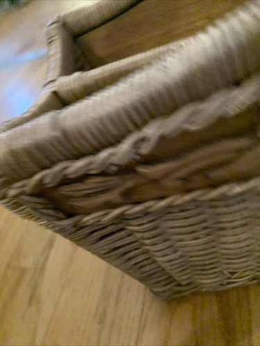 Vintage Wicker Boho Magazine Holder Organizer 1970's Retro with Wood Design - Picture 8 of 9