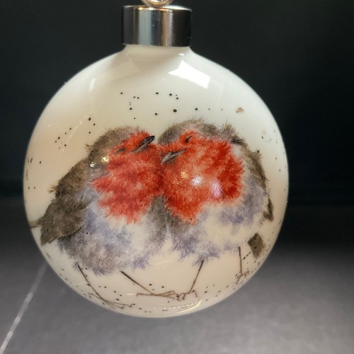 New Royal Worcester Snuggled Together Bauble Ornament #12021 - Picture 2 of 8