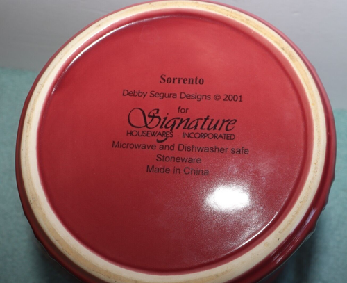 Signature Sorrento Debby Segura großer burgunderroter Kanister - Bild 5 von 5