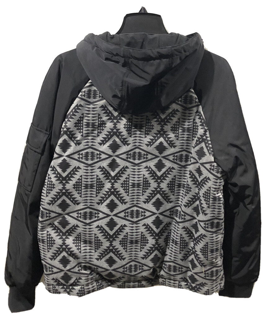 PENDLETON Men s Black Diamond Hooded Down Jacket Southwestern XL NWT MSRP 250