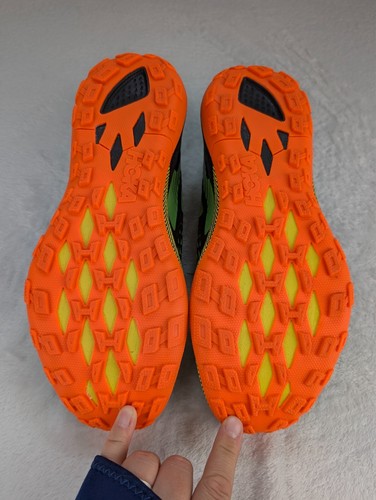 Scarpe da trail running Hoka Speed Instinct 2 uomo taglia 11 verde fluo nero arancione NUOVE - Foto 11 di 11